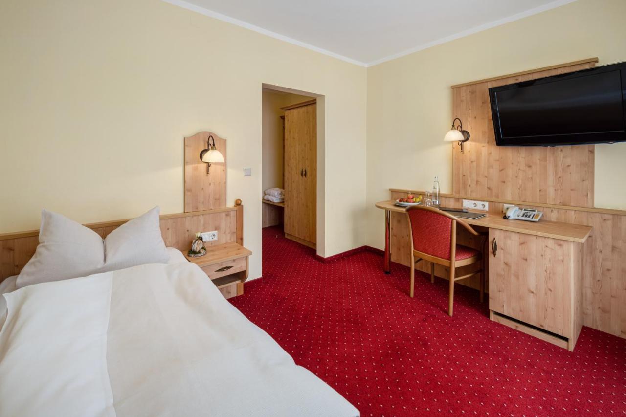 Hotel Zur Post باد أباخ الغرفة الصورة